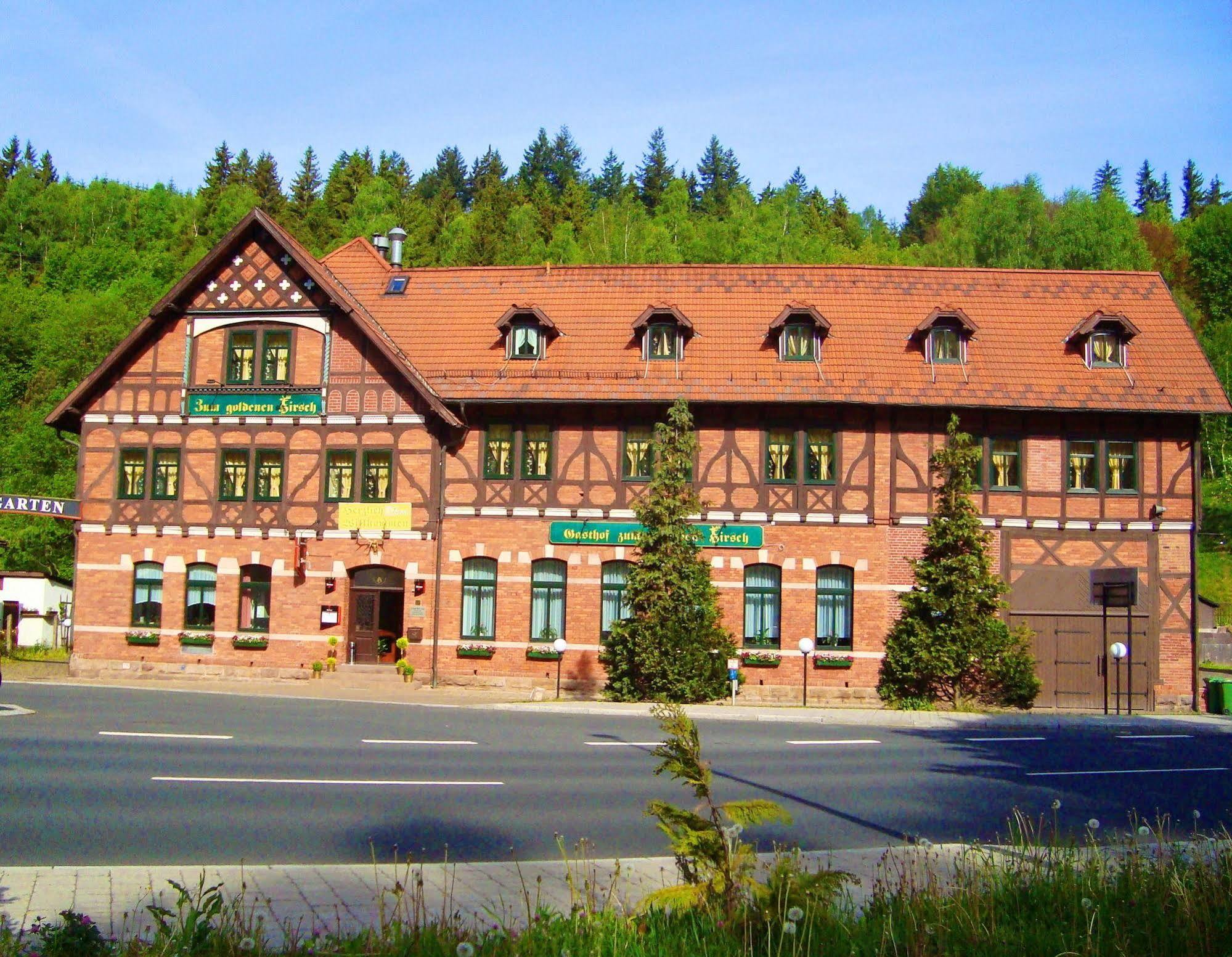 Hotel Zum Goldenen Hirsch Sankt Kilian Buitenkant foto